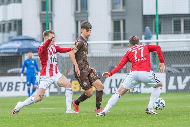 而非操控比 而非操控比